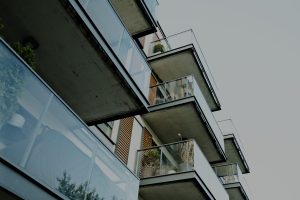 Фирма за наеми: кога си струва да отдавате имоти чрез дружество