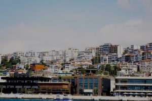 Имот на морето край Бургас: капаните според адвокат по недвижими имоти